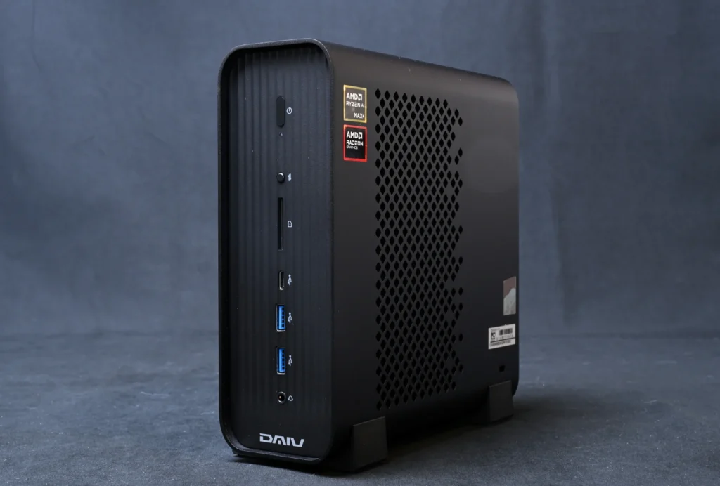 DAIV CX-A9A60 を斜め前から見た外観
